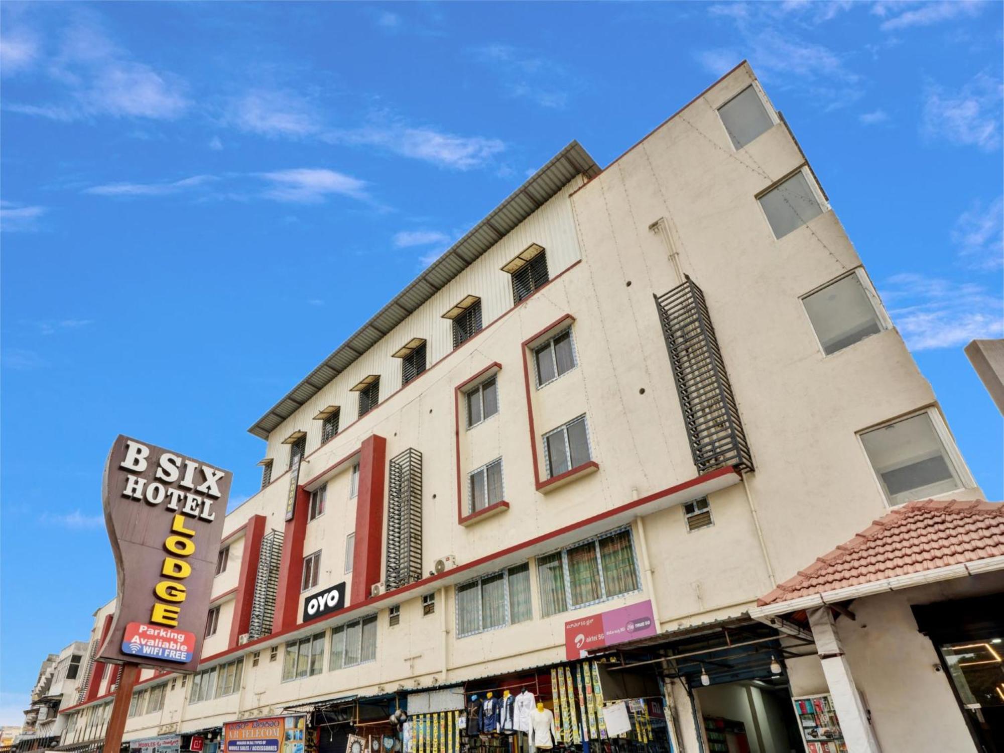 B Six Hotel Bangalore Ngoại thất bức ảnh