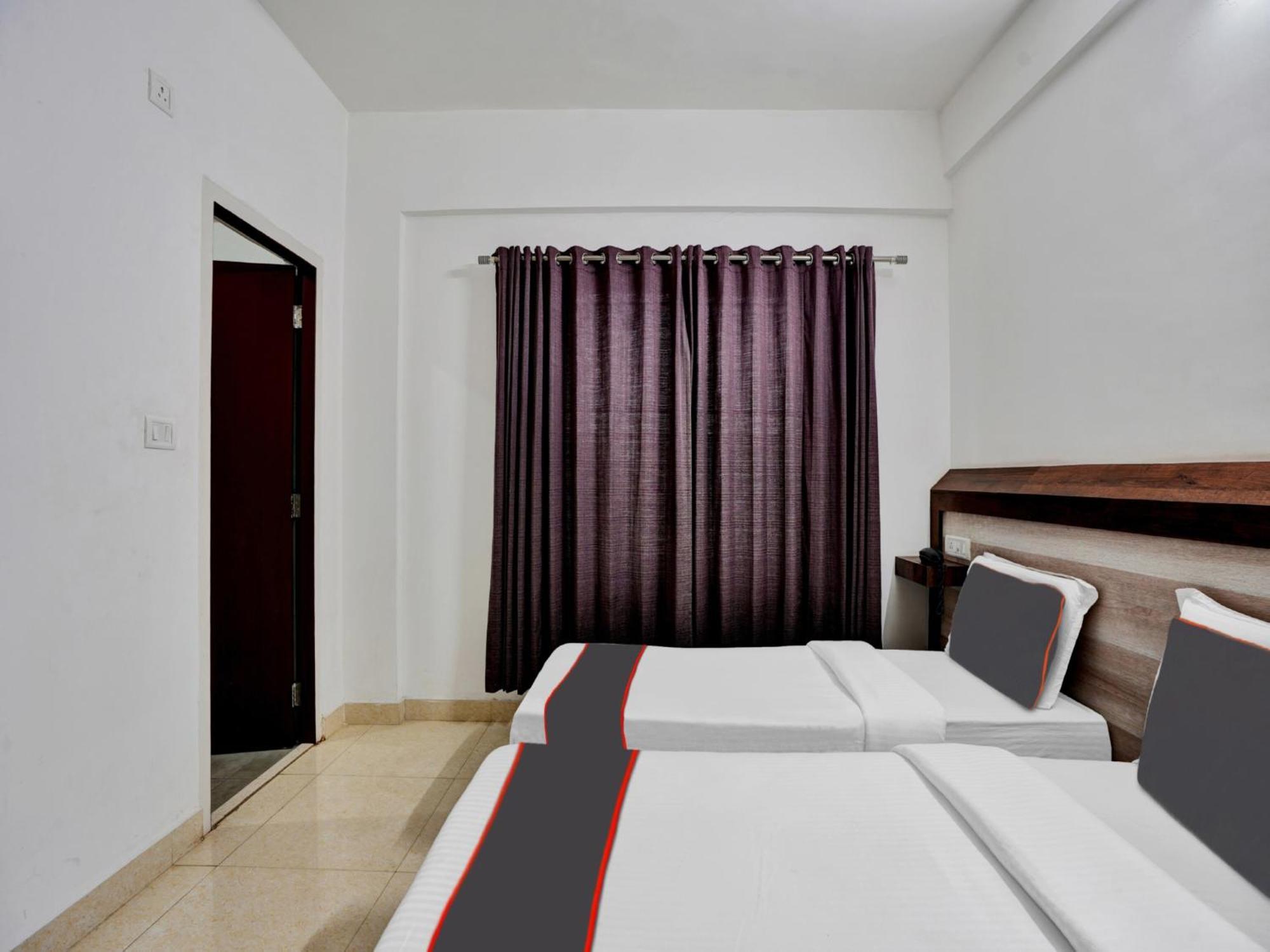 B Six Hotel Bangalore Ngoại thất bức ảnh